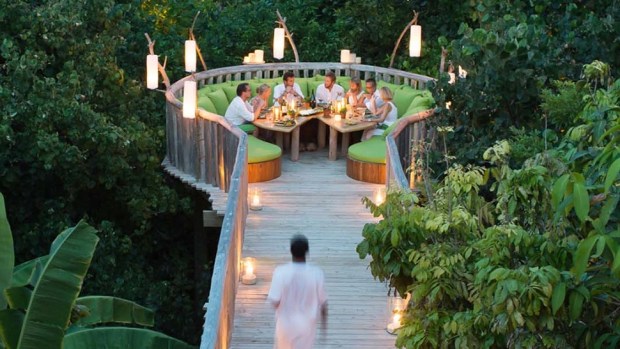 SONEVA FUSHI - DINING UNDER THE STARS
