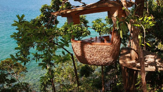 SONEVA KIRI - TREE POD DINING