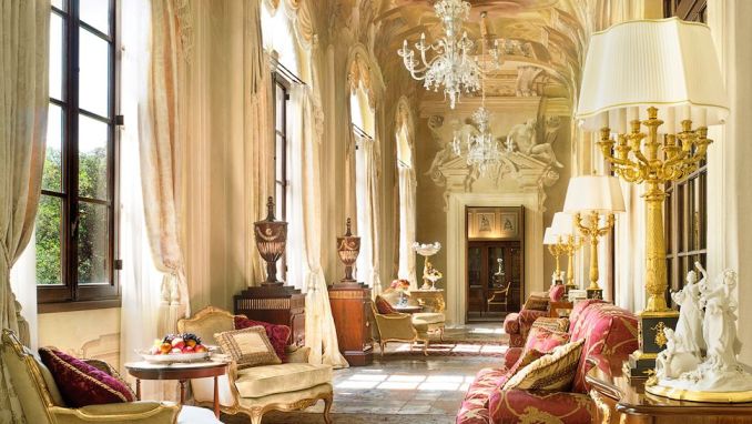 STAY FOR FREE AT THE FOUR SEASONS HOTEL IN FLORENCE, ITALY, WITH HOTELS.COM