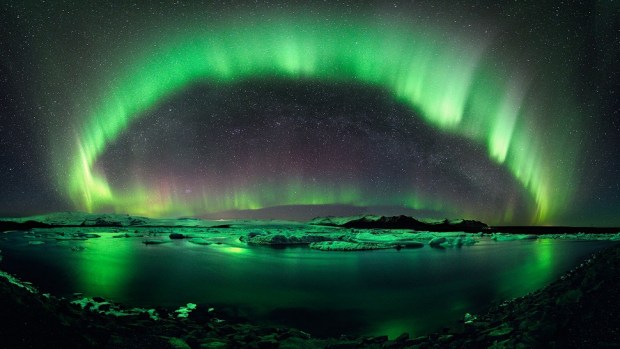 VIEW THE NORTHERN LIGHTS IN FAIRBANKS