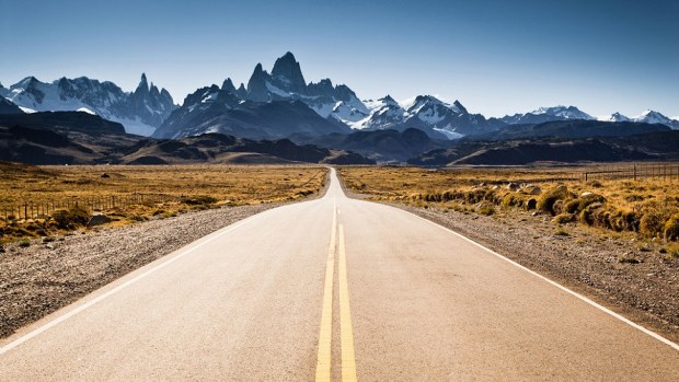 TOP 10 MOST SCENIC DRIVES IN THE WORLD