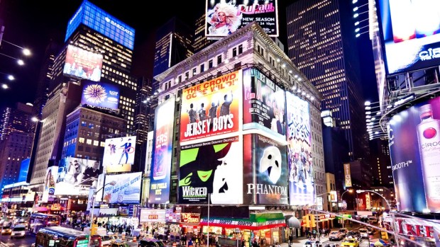 ATTEND A FREE (OR HEAVILY DISCOUNTED) MUSICAL