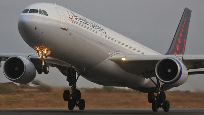 BRUSSELS AIRLINES AIRBS A330 TAKEOFF