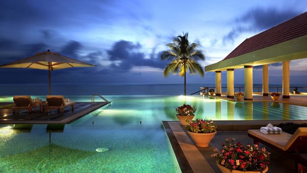 TIPS FOR AFFORDABLE LUXURY TRAVEL IN 2017