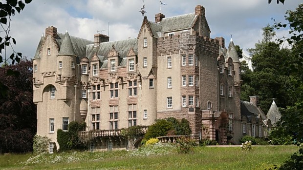 KINCARDINE CASTLE