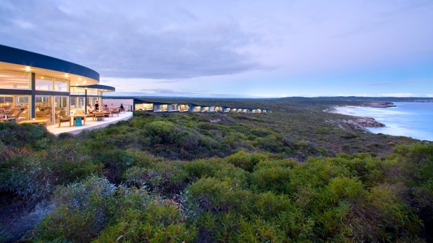 SOUTHERN OCEAN LODGE, AUSTRALIA