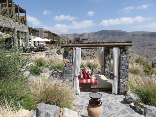 OUTDOOR POOL: CABANAS