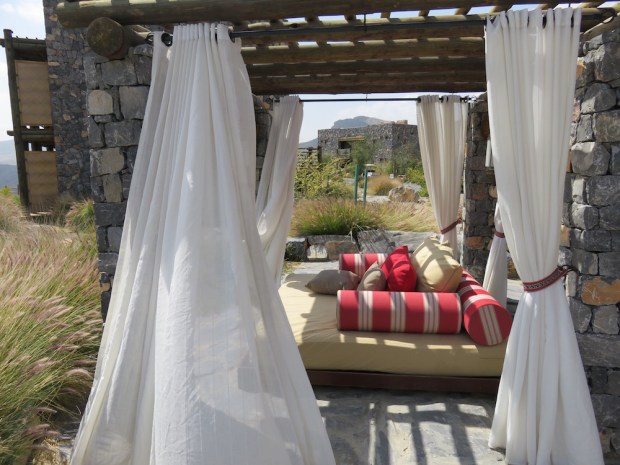 OUTDOOR POOL: CABANAS