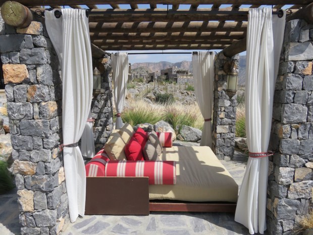 OUTDOOR POOL: CABANAS