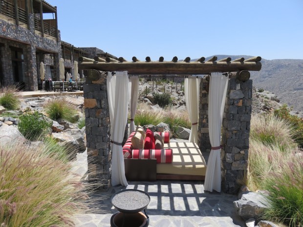 OUTDOOR POOL: CABANAS