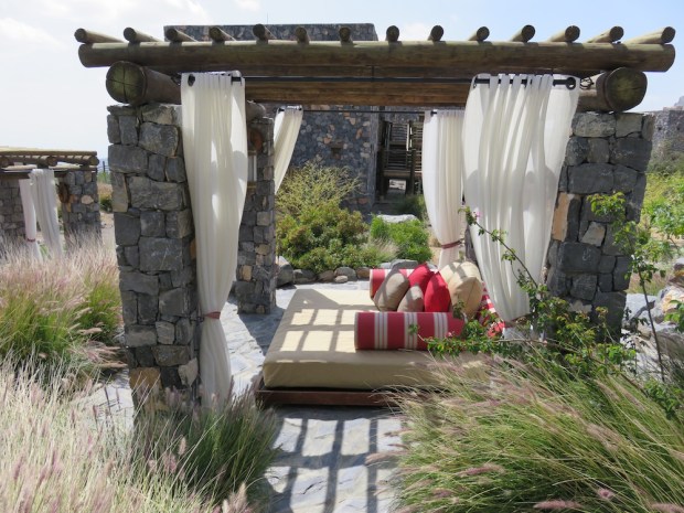 OUTDOOR POOL: CABANAS