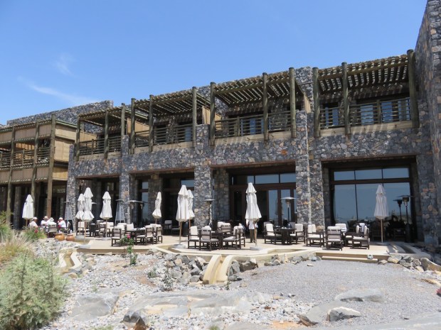 JUNIPER RESTAURANT: TERRACE