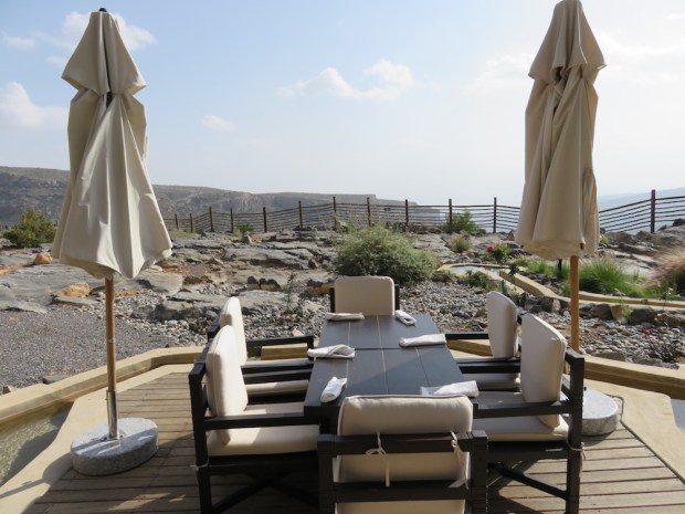 JUNIPER RESTAURANT: TERRACE