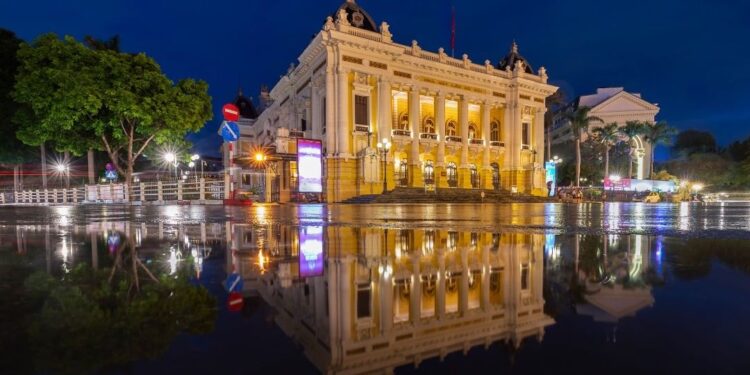 Discover A Small Paris Through 5 Architectural Works of Hanoi