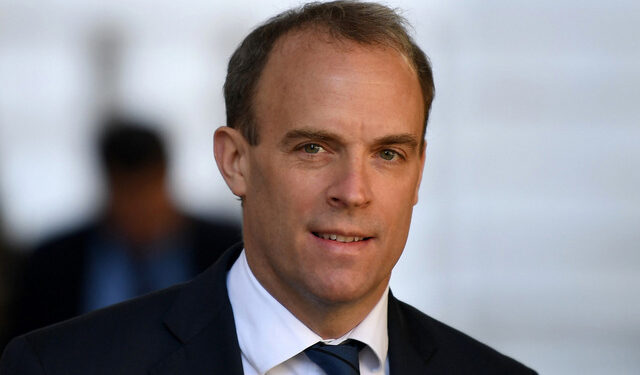 British pilot returns home from Vietnam after Covid-19 ordeal