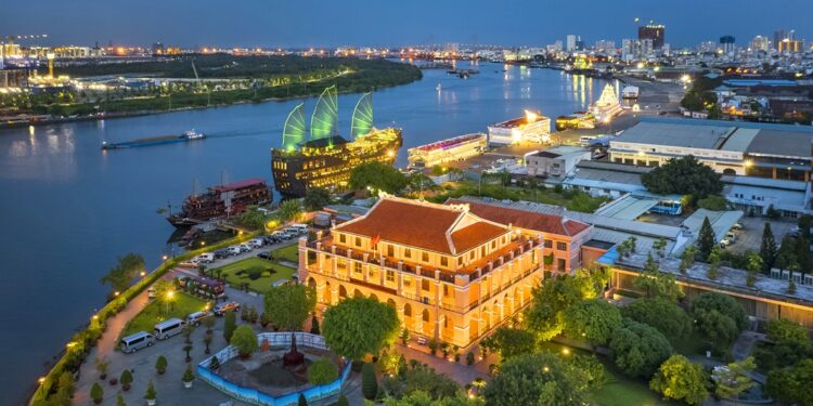 Ho Chi Minh Museum-Dragon House Wharf