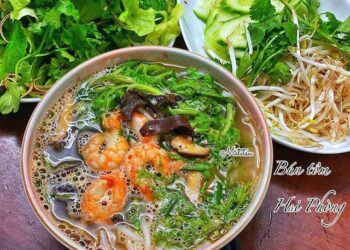Bun Tom (shrimp vermicelli noodle )