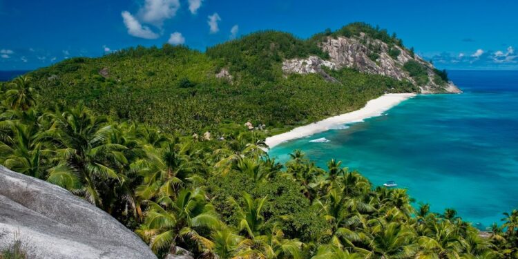 Top 10 best luxury resorts in the Seychelles