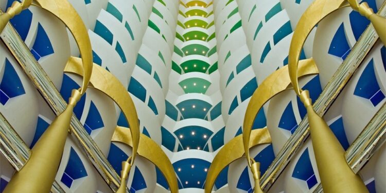 Top 10: most amazing hotel lobbies in the world