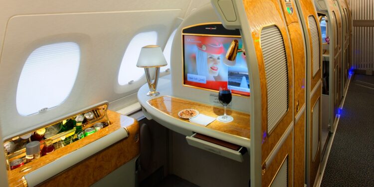 Best airline for First Class: Emirates, Etihad or Qatar?
