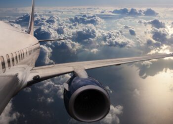 Tips to overcome your fear of flying