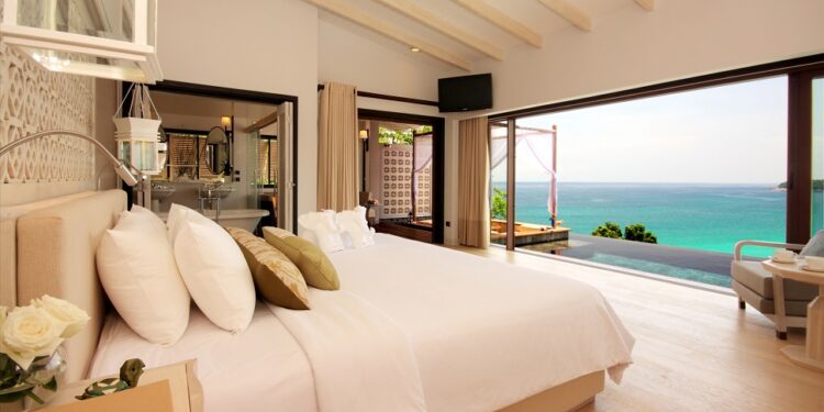 Travel tip: how to find the lowest hotel price?