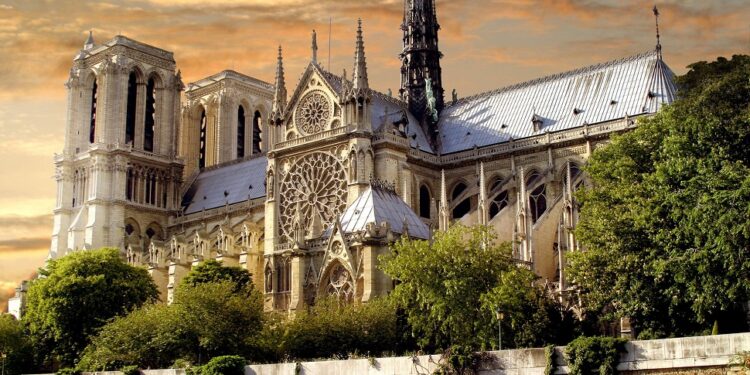 Top 10: most beautiful cathedrals of France