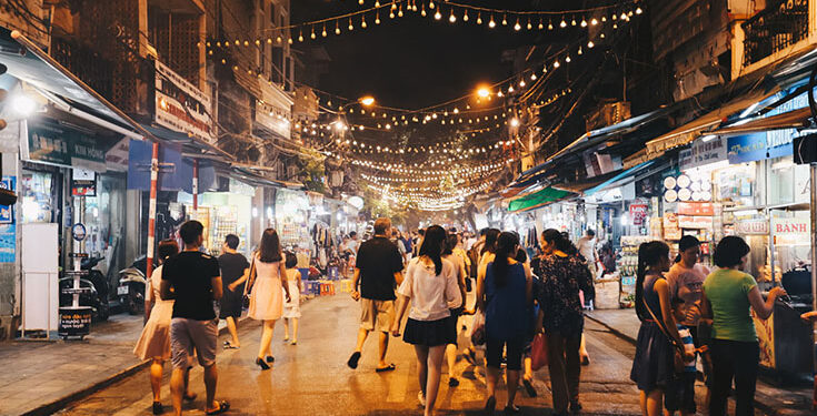 8 Best Markets in Vietnam – Go & Heat Up Your Shopping Spirit!