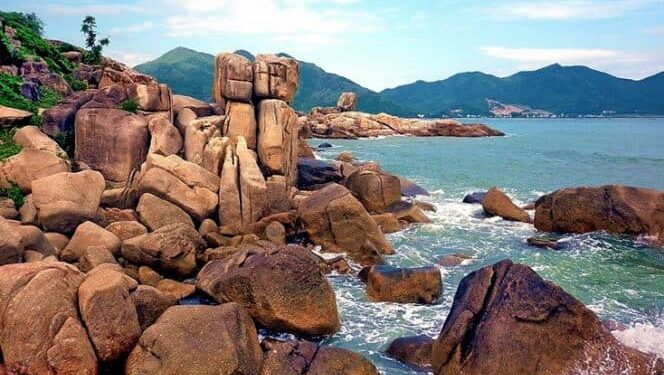 Top 10 Best Beaches in Vietnam – Vietnam’s Most Beautiful Beaches