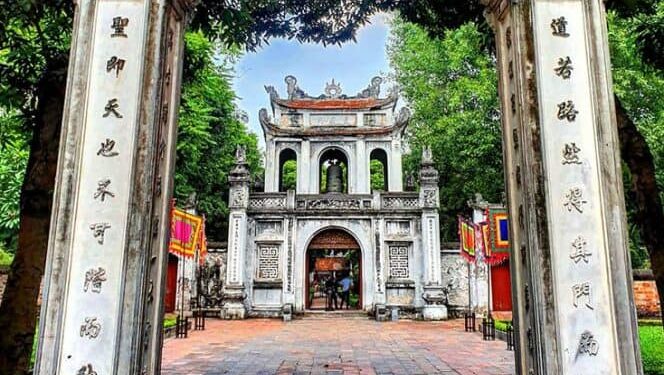 Top 14 Best Temples in Vietnam to Visit
