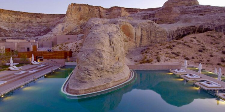 Top 10 most amazing desert hotels in the world