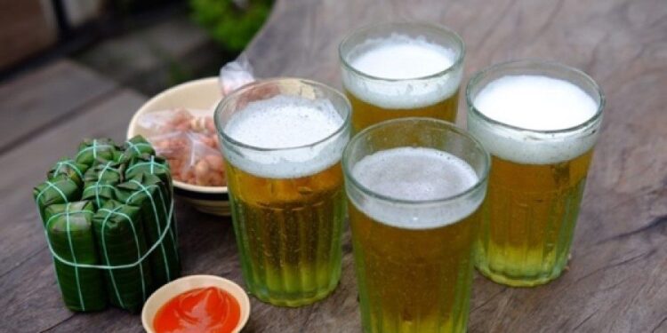 What is Bia Hoi culture and where to find it in Vietnam?