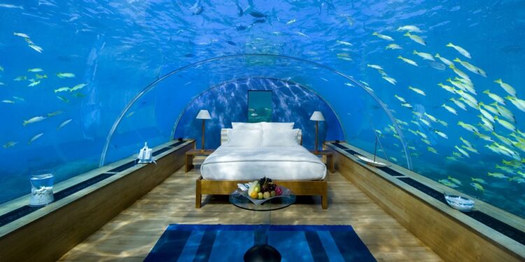 Top10: best underwater hotels in the world