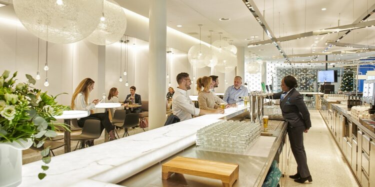 Top 10 best Business Class airport lounges in the world