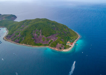 Where to go when island-hopping around Nha Trang